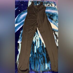 Jumpsuit color black used 3 times like new